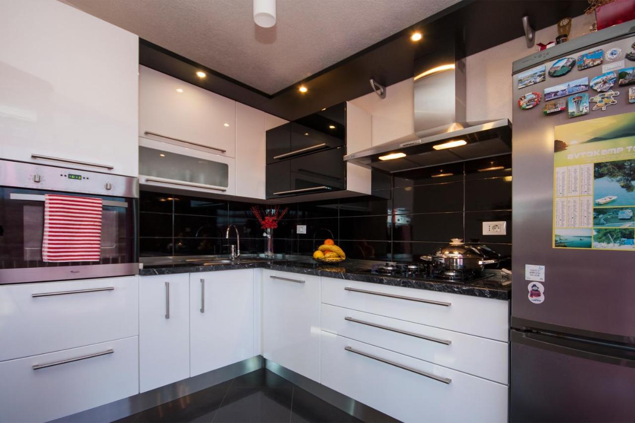 Apartman Sena พรีมอชเตน ภายนอก รูปภาพ
